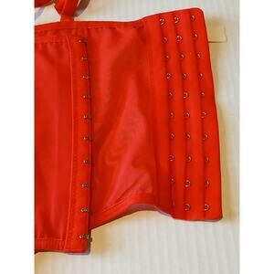(Medium) Wynnque Red Womens Gurdle Great Condition 80% Nylon/ 20% Nylon
